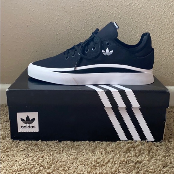 adidas originals sabalo sneakers